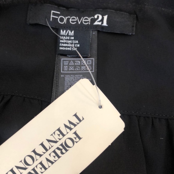 Black Sheer Sleeveless Wrap around top - Picture 5 of 10